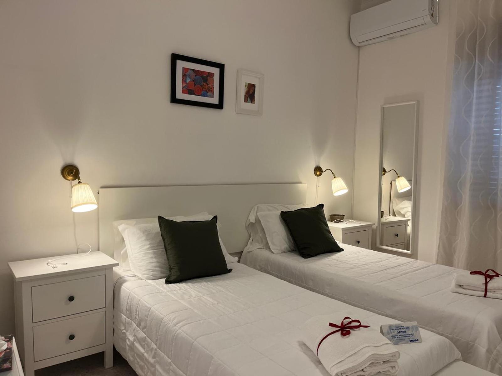 La Casa Di Rebecca Appartement Salerno Buitenkant foto